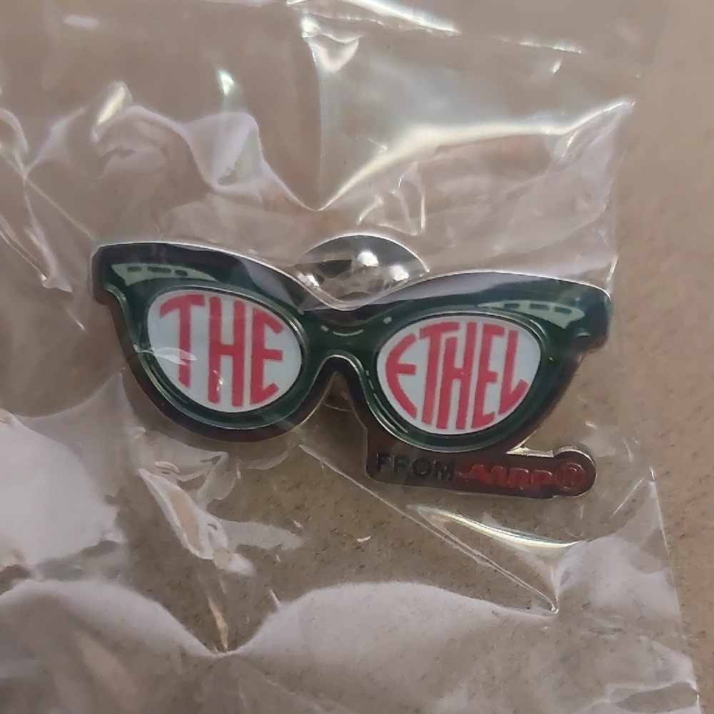 NWT Retro "The Ethel" Sunglasses Pin, Unopened